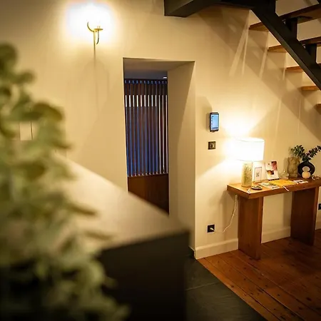 Apartment La Parenthese - Luxueux Avec Sauna Et Baignoire Balneo Pont-de-l'Arche