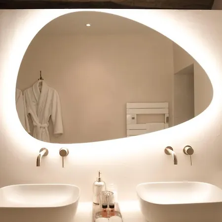 La Parenthese - Luxueux Avec Sauna Et Baignoire Balneo Pont-de-l'Arche