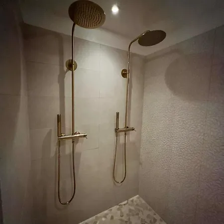 La Parenthese - Luxueux Avec Sauna Et Baignoire Balneo *